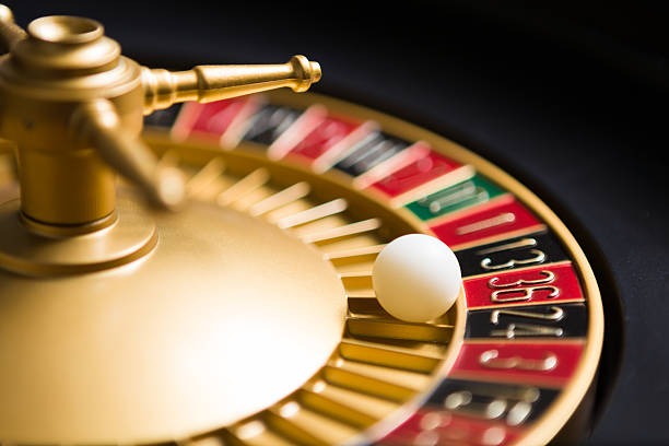 cicak platform interface showing football, live dealer, slots, and esports markets